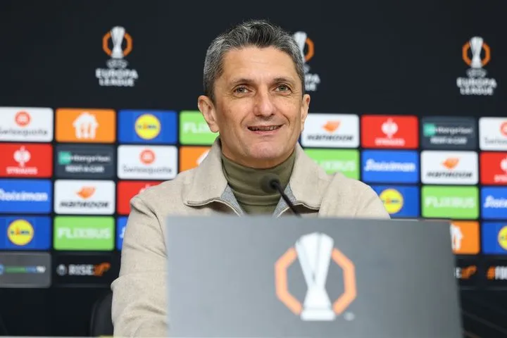 lucescu-fcsb-720x480.webp