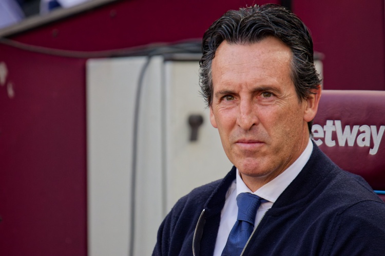 埃梅里:马丁内斯留队是个好消息,对我而言他就是世界最佳门将