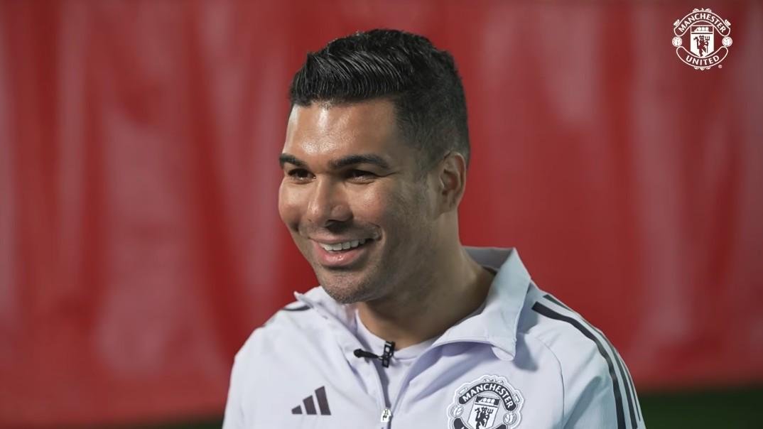 星空体育官网下载入口-卡塞米罗:我永远都会是曼联的球迷;梅努是曼联的现在和未来